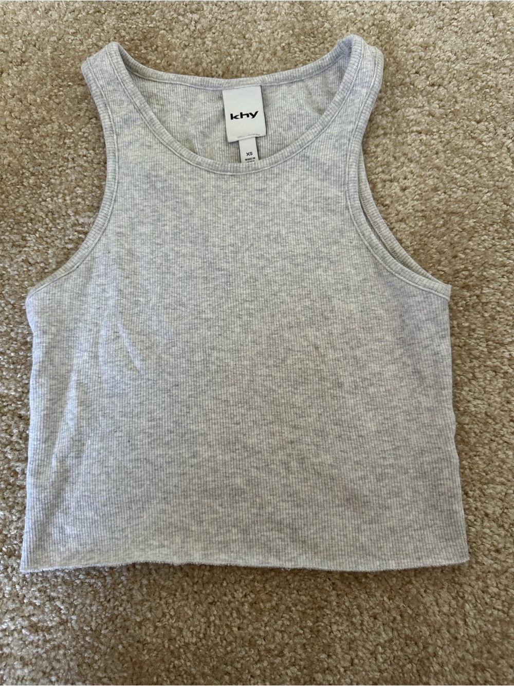KHY Kylie Jenner Cropped Raw Hem Rib Tank in Light Heather Gray High Neck - Picture 3 of 5